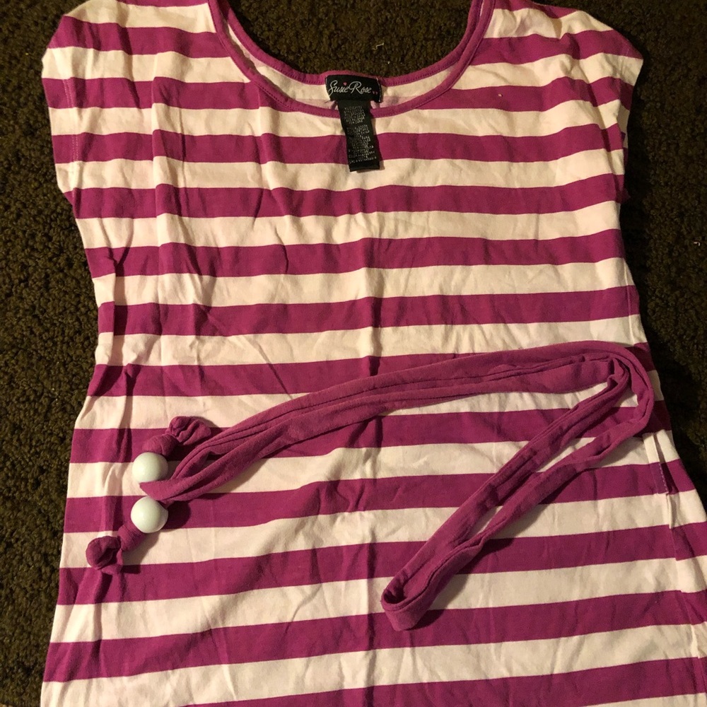 Stripped sleeveless